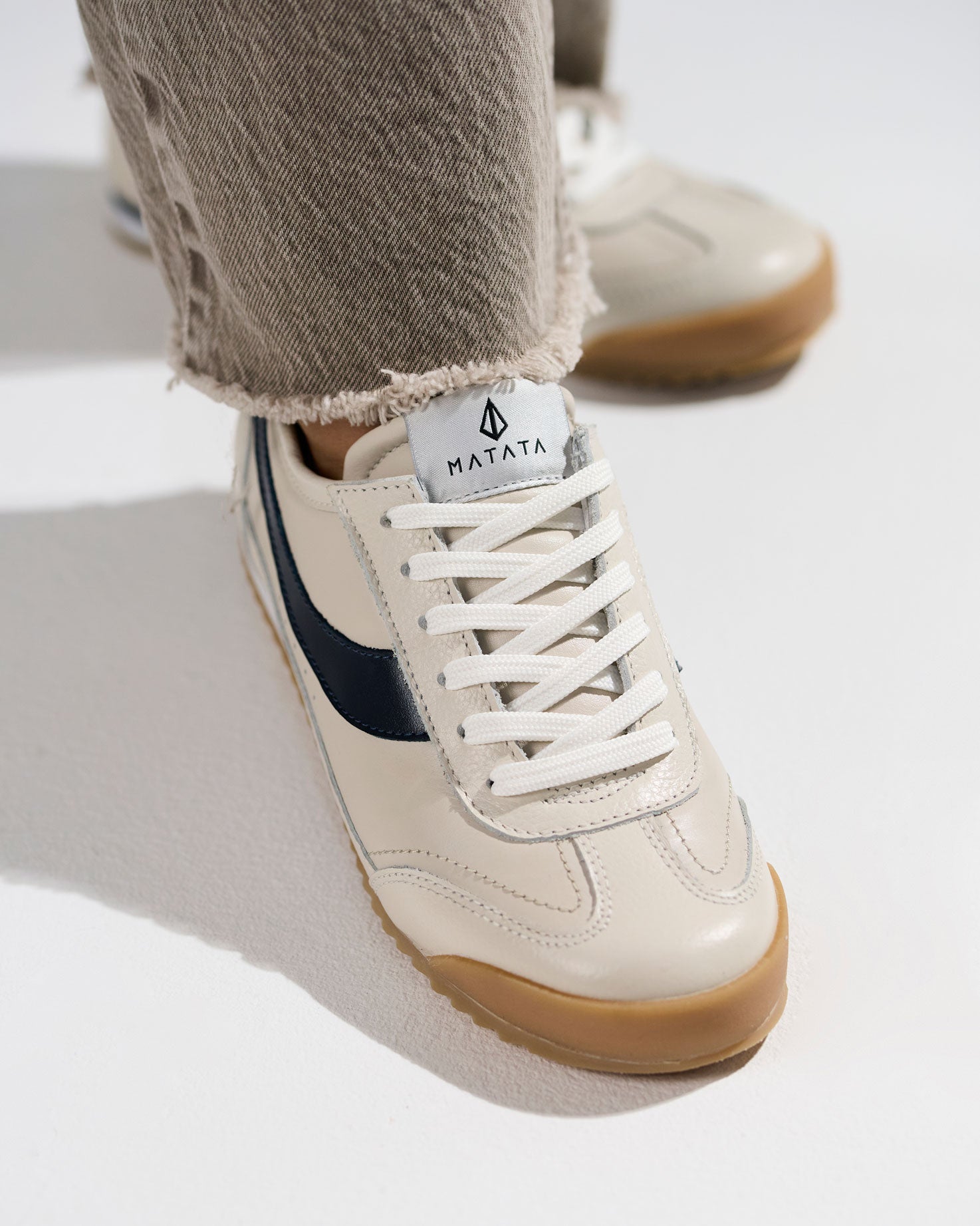 Parma Perlato - Mujer